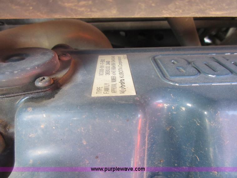 image for item G6577 2004 Bobcat T250 skid steer