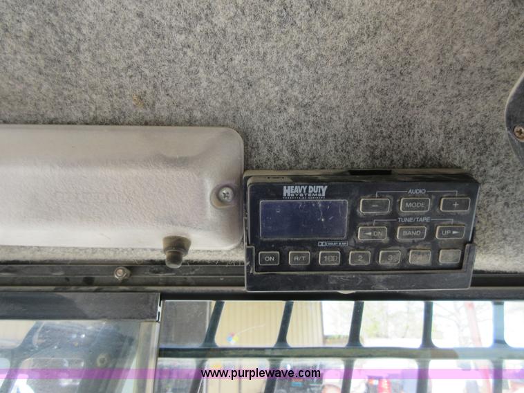 image for item G6577 2004 Bobcat T250 skid steer