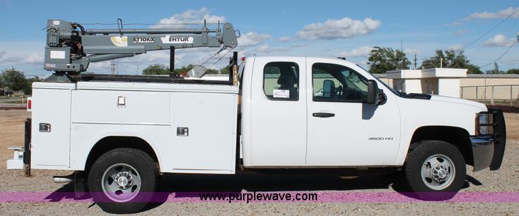image for item H1507 2010 Chevrolet Silverado 3500 Ext. Cab utility truck with crane