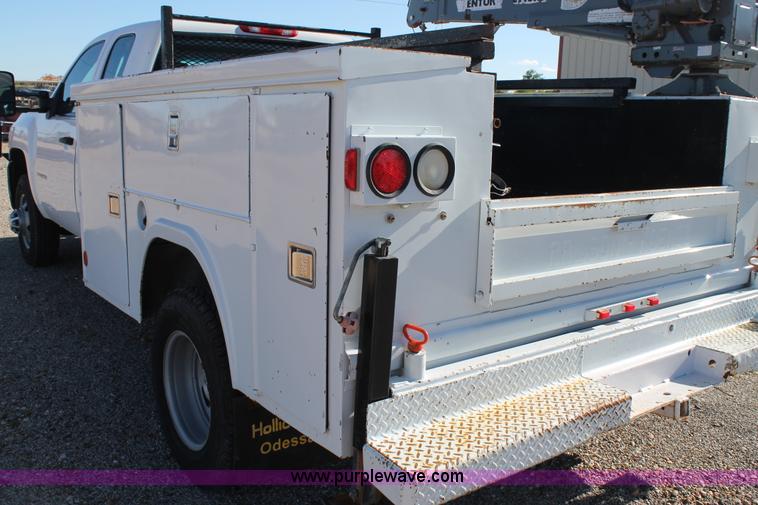 image for item H1507 2010 Chevrolet Silverado 3500 Ext. Cab utility truck with crane