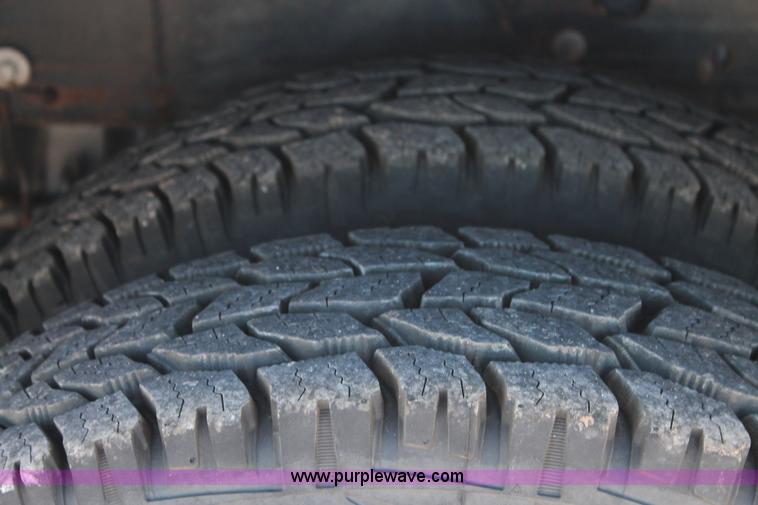 image for item H1507 2010 Chevrolet Silverado 3500 Ext. Cab utility truck with crane