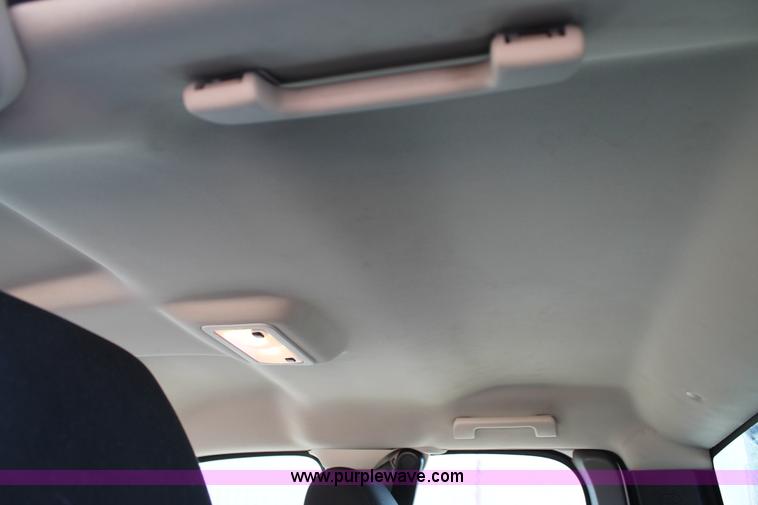 image for item H1507 2010 Chevrolet Silverado 3500 Ext. Cab utility truck with crane