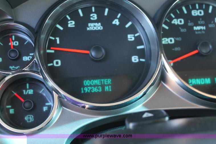 image for item H1507 2010 Chevrolet Silverado 3500 Ext. Cab utility truck with crane