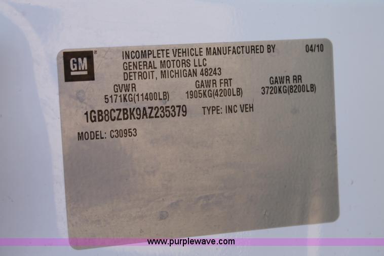 image for item H1507 2010 Chevrolet Silverado 3500 Ext. Cab utility truck with crane