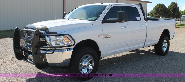image for item H1508 2014 Dodge Ram 2500 Crew Cab pickup truck