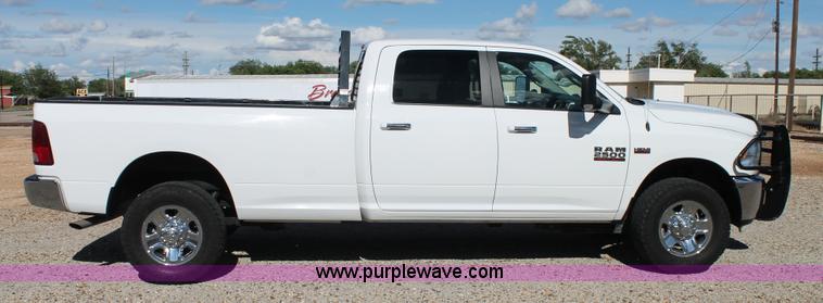 image for item H1508 2014 Dodge Ram 2500 Crew Cab pickup truck
