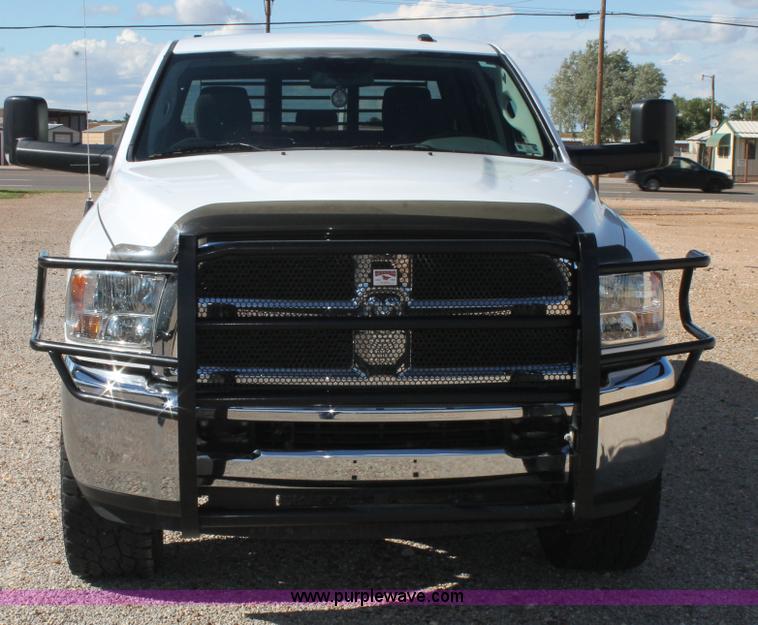 image for item H1508 2014 Dodge Ram 2500 Crew Cab pickup truck