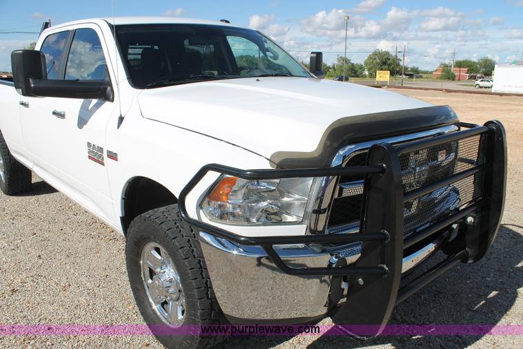 image for item H1508 2014 Dodge Ram 2500 Crew Cab pickup truck