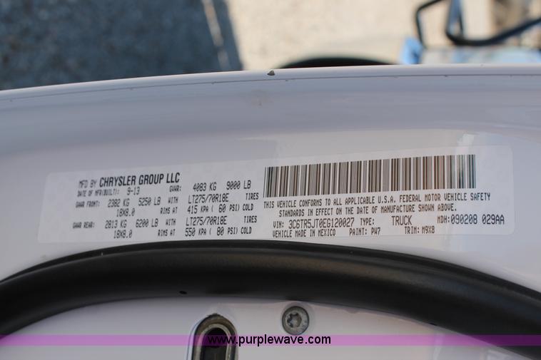 image for item H1508 2014 Dodge Ram 2500 Crew Cab pickup truck