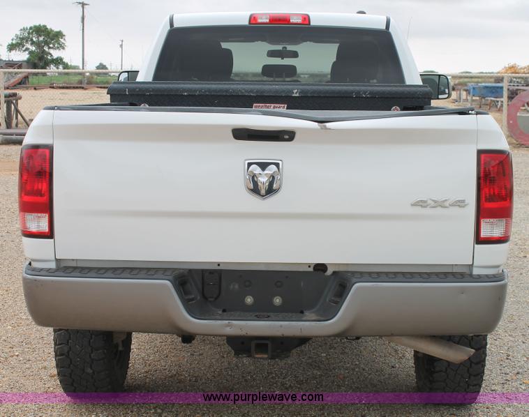 image for item H1509 2011 Dodge Ram 2500 Crew Cab pickup truck