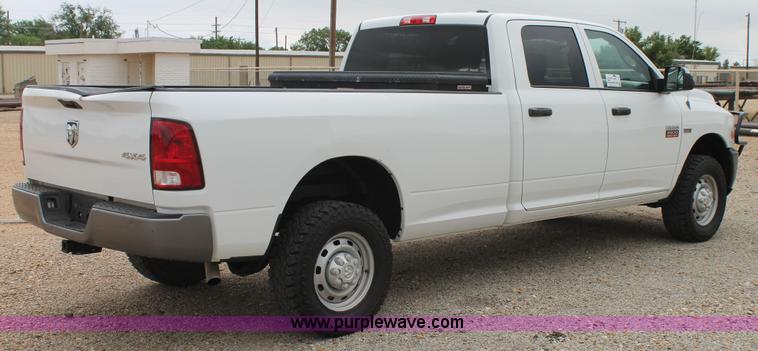 image for item H1509 2011 Dodge Ram 2500 Crew Cab pickup truck