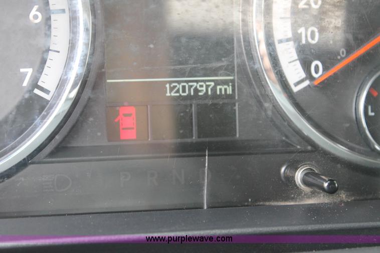 image for item H1509 2011 Dodge Ram 2500 Crew Cab pickup truck