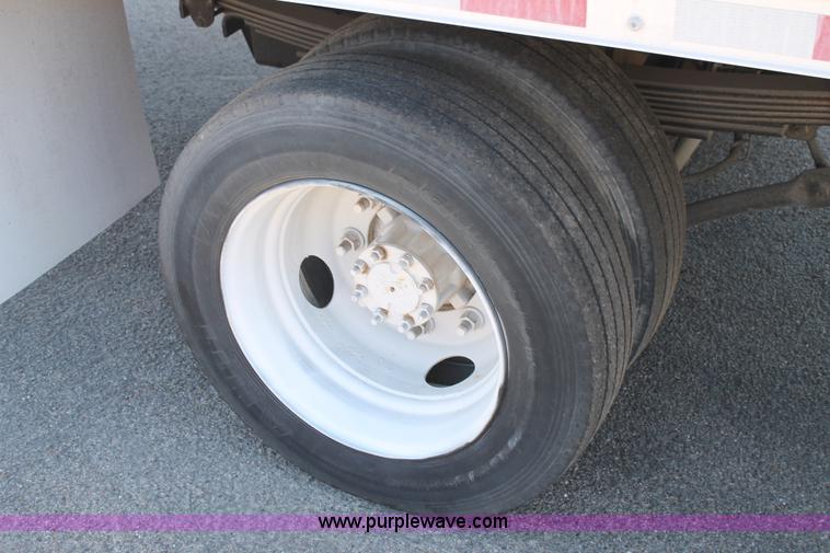 image for item H1512 2008 GMC C5500 box truck