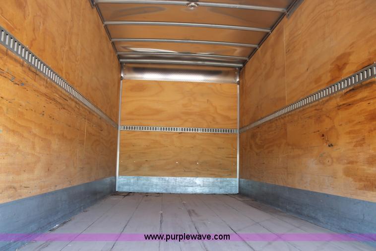 image for item H1512 2008 GMC C5500 box truck