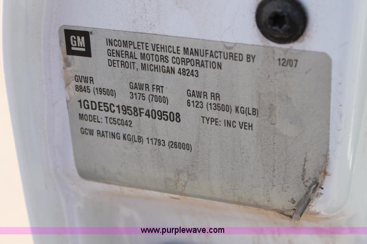 image for item H1512 2008 GMC C5500 box truck