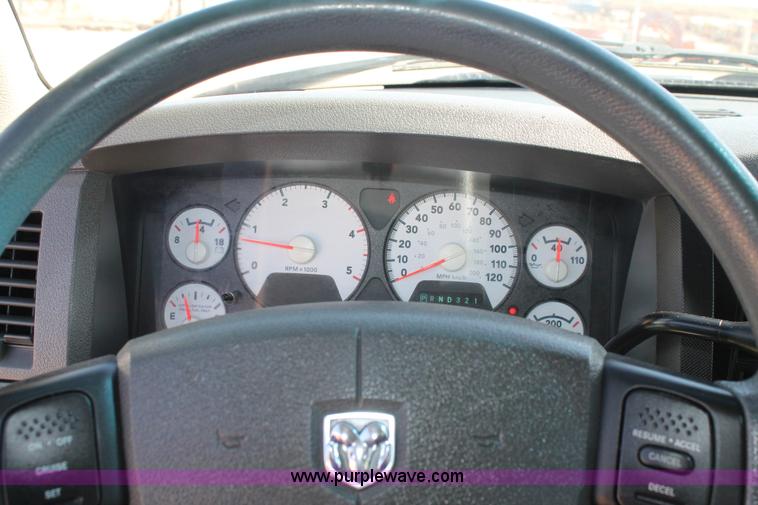 image for item H1515 2010 Dodge Ram 3500 Quad Cab utilty truck