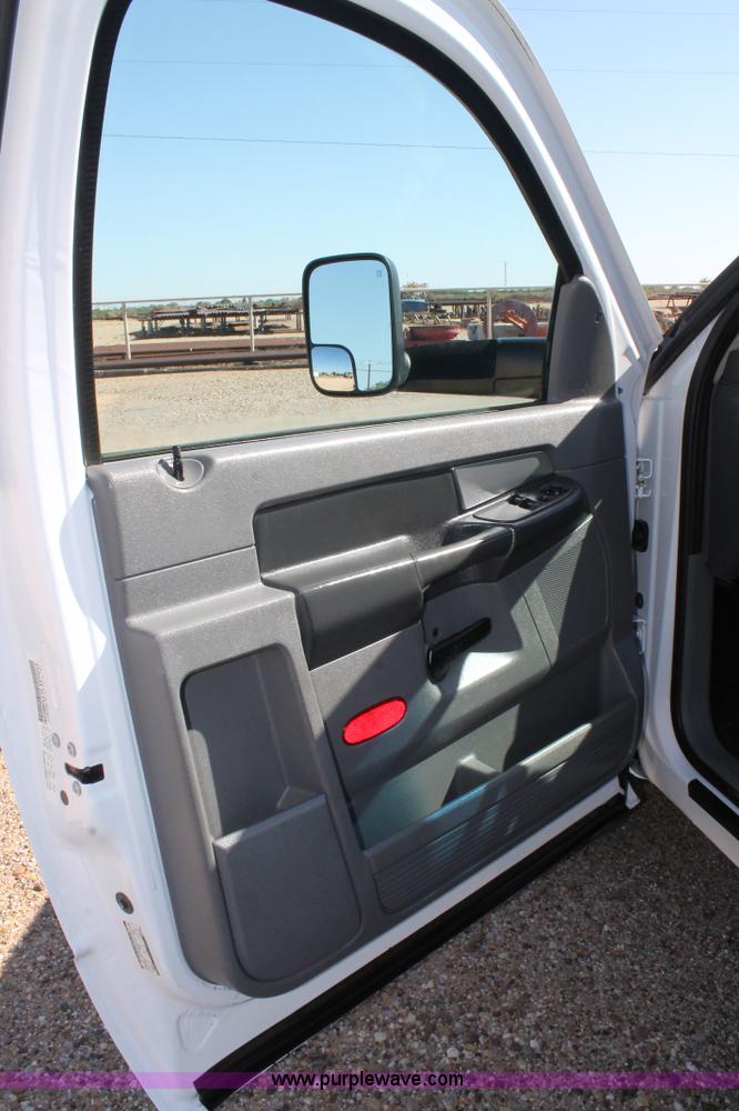 image for item H1515 2010 Dodge Ram 3500 Quad Cab utilty truck
