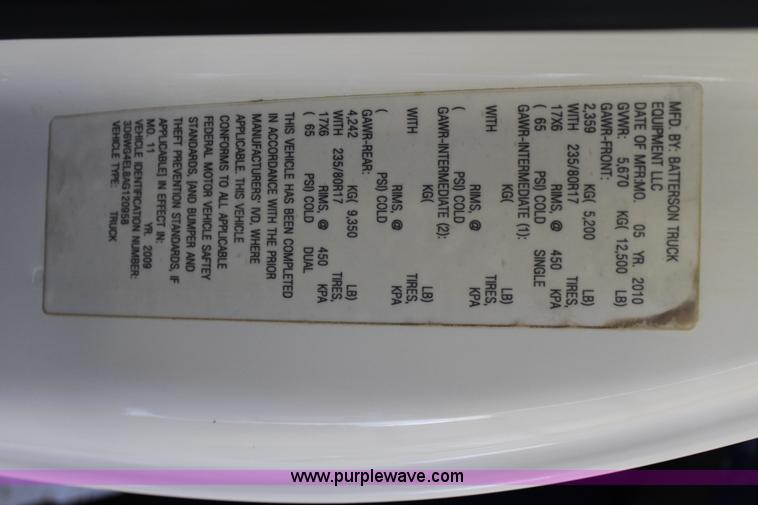 image for item H1515 2010 Dodge Ram 3500 Quad Cab utilty truck