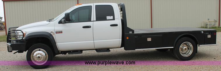 image for item H1517 2008 Dodge Ram 5500 Quad Cab utility truck