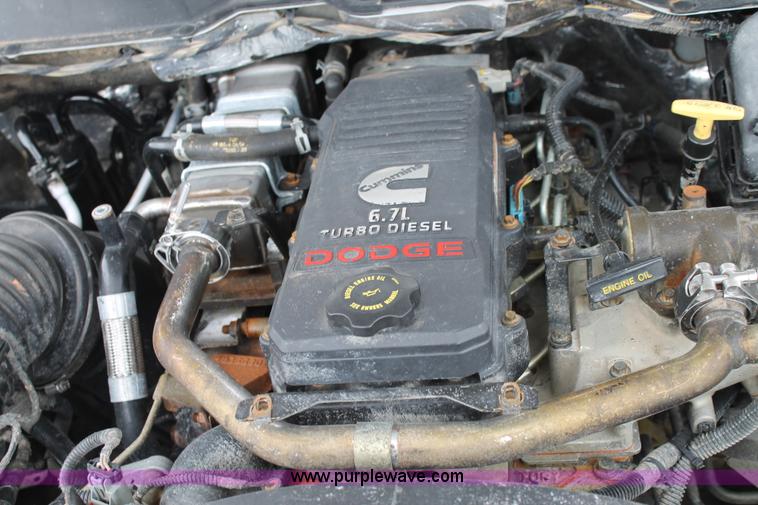 image for item H1517 2008 Dodge Ram 5500 Quad Cab utility truck