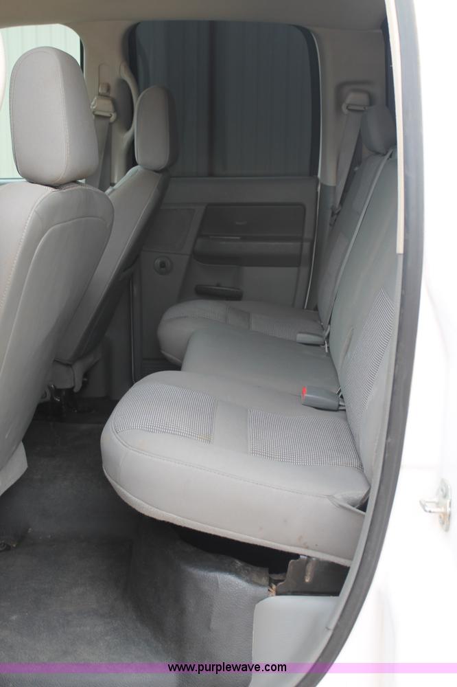 image for item H1517 2008 Dodge Ram 5500 Quad Cab utility truck