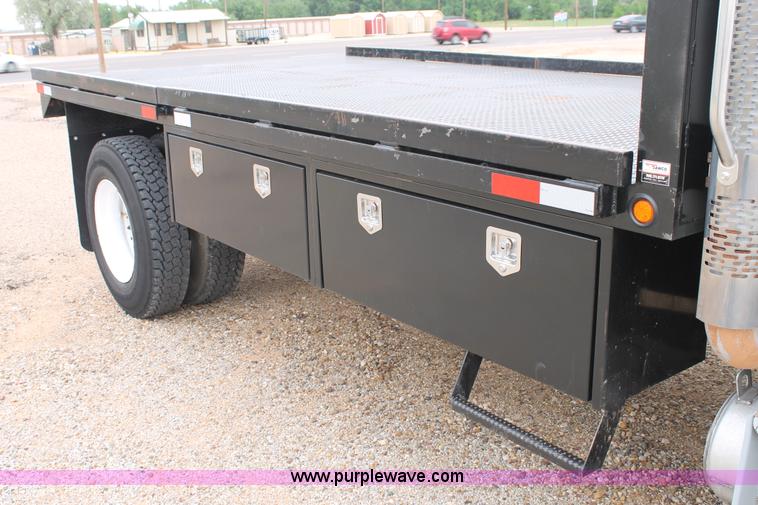 image for item H1520 2009 Sterling 360 utility truck