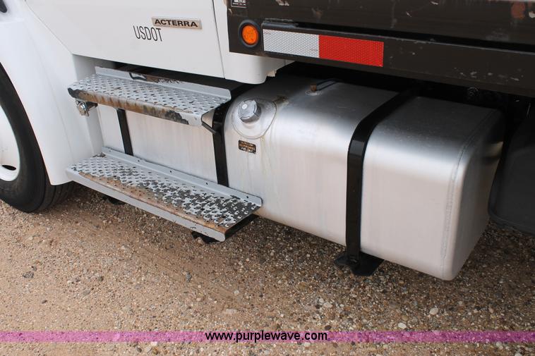 image for item H1520 2009 Sterling 360 utility truck