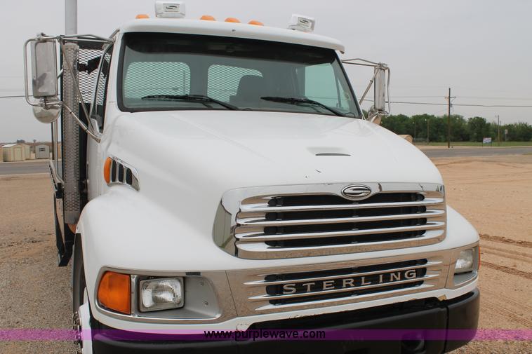 image for item H1520 2009 Sterling 360 utility truck