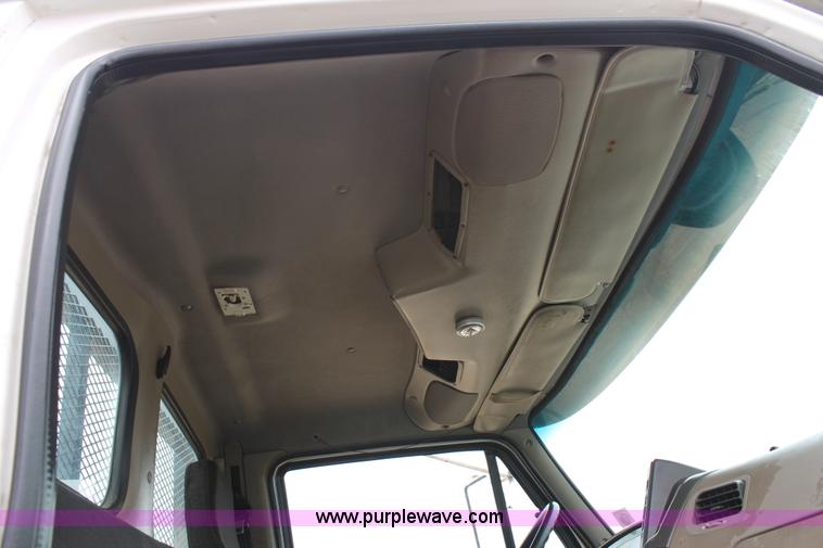 image for item H1520 2009 Sterling 360 utility truck