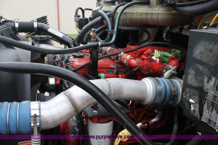 image for item H1520 2009 Sterling 360 utility truck