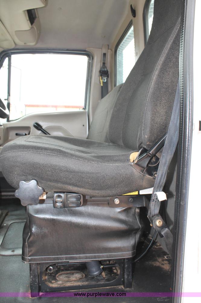 image for item H1520 2009 Sterling 360 utility truck