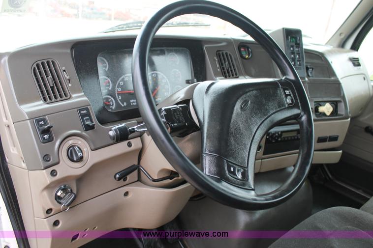 image for item H1520 2009 Sterling 360 utility truck