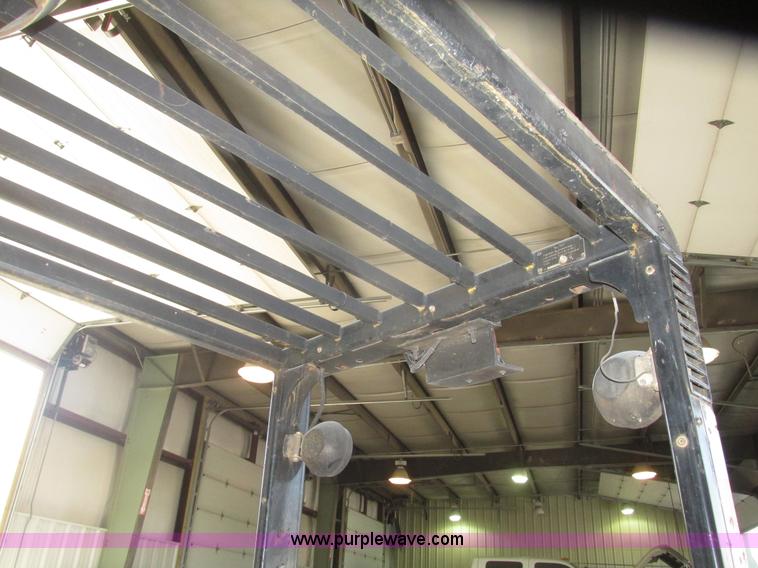 image for item H4655 Clark CGP30 forklift