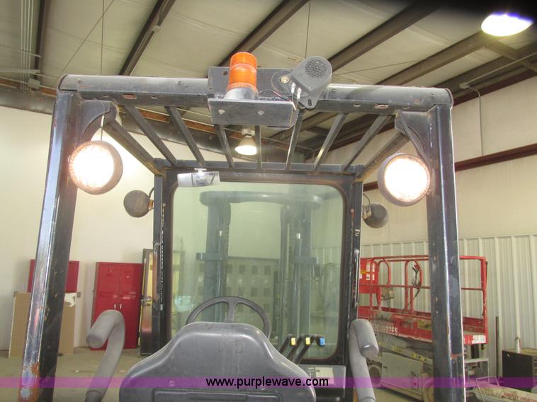 image for item H4655 Clark CGP30 forklift