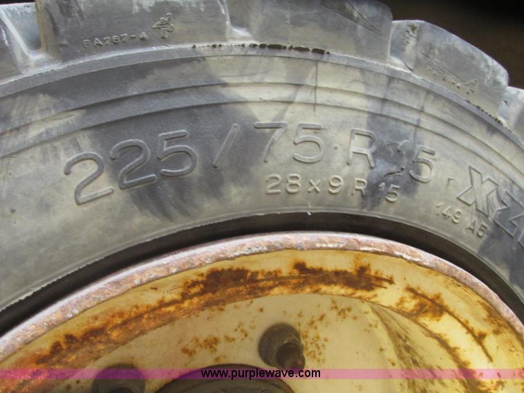 image for item H4655 Clark CGP30 forklift