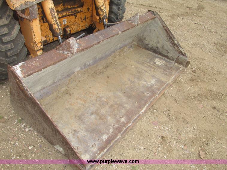 image for item H4661 1996 Mustang 2060 skid steer