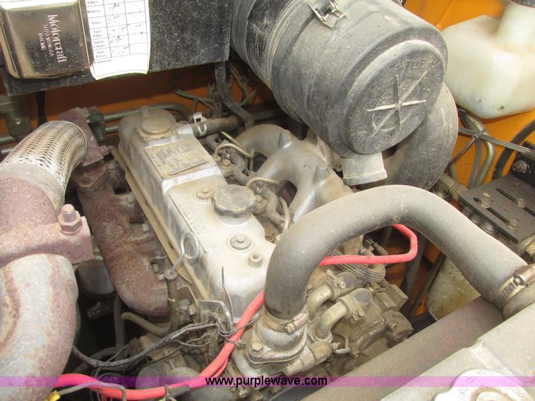 image for item H4661 1996 Mustang 2060 skid steer