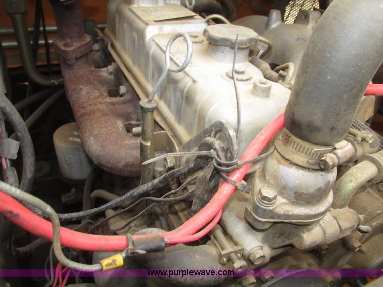 image for item H4661 1996 Mustang 2060 skid steer
