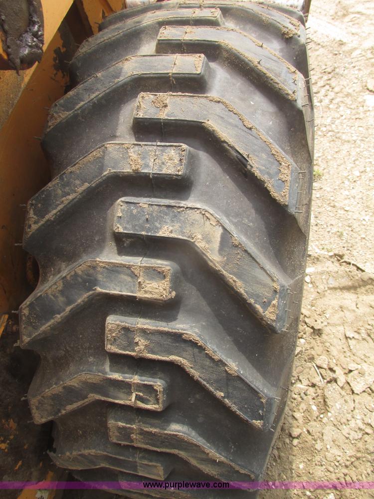 image for item H4661 1996 Mustang 2060 skid steer