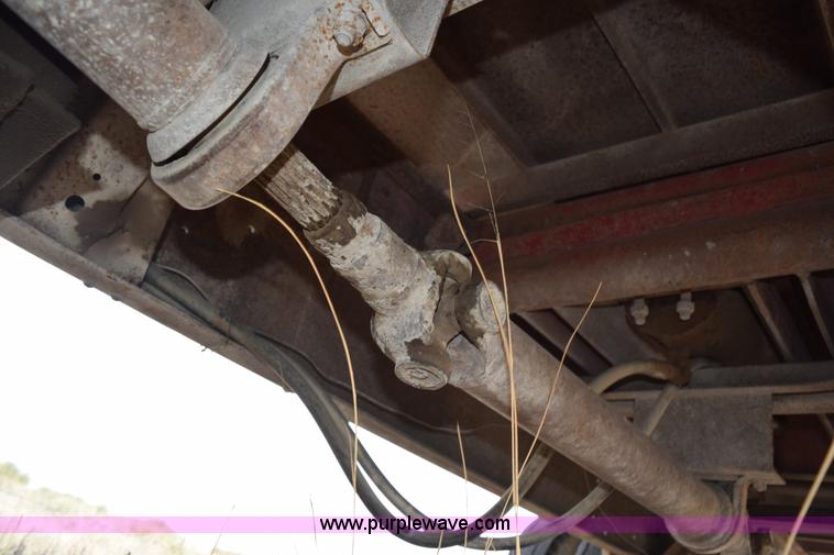 image for item H5125 1968 Ford F600 dump truck