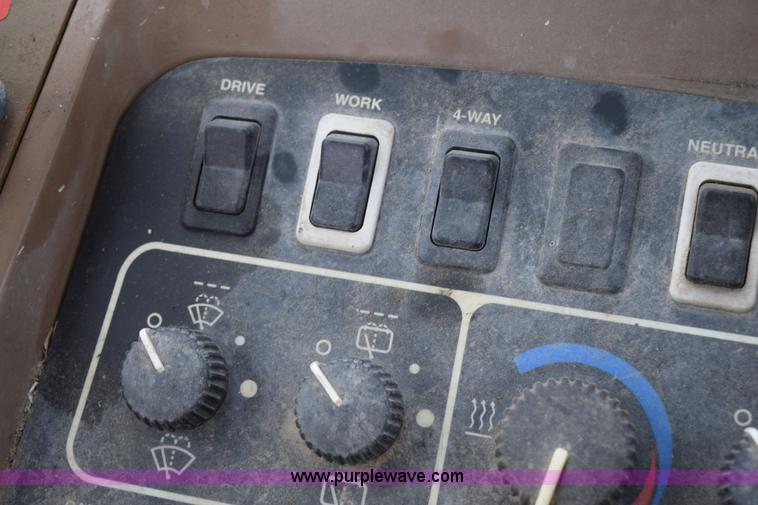 image for item H5130 1998 John Deere 544H wheel loader