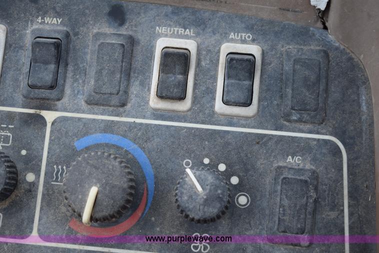 image for item H5130 1998 John Deere 544H wheel loader