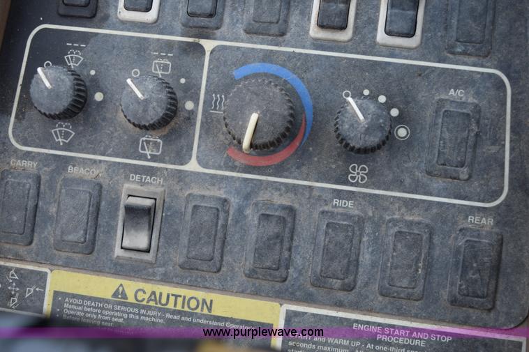 image for item H5130 1998 John Deere 544H wheel loader