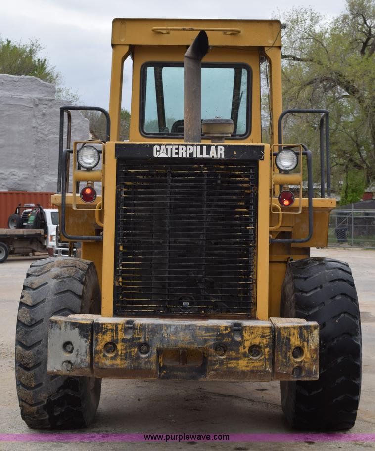 image for item H5135 1986 Caterpillar 950B wheel loader