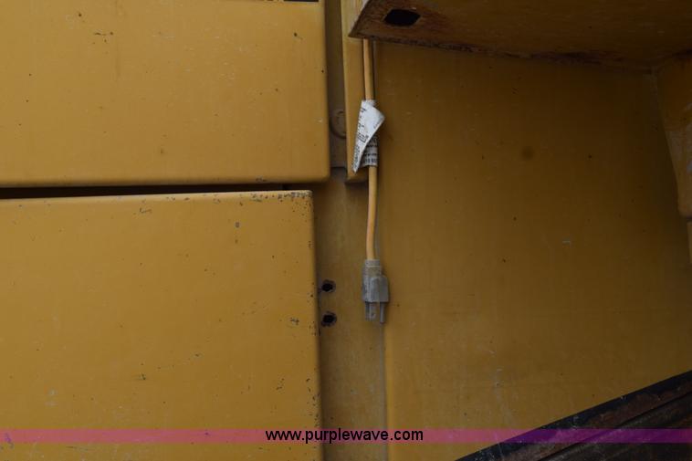 image for item H5135 1986 Caterpillar 950B wheel loader