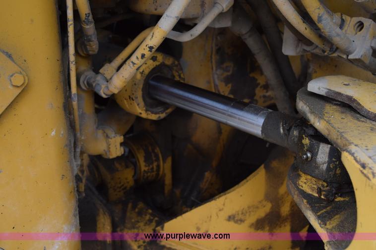 image for item H5135 1986 Caterpillar 950B wheel loader