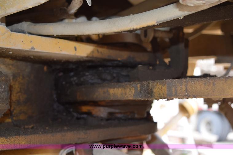 image for item H5135 1986 Caterpillar 950B wheel loader