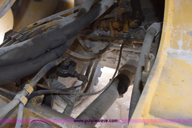 image for item H5135 1986 Caterpillar 950B wheel loader