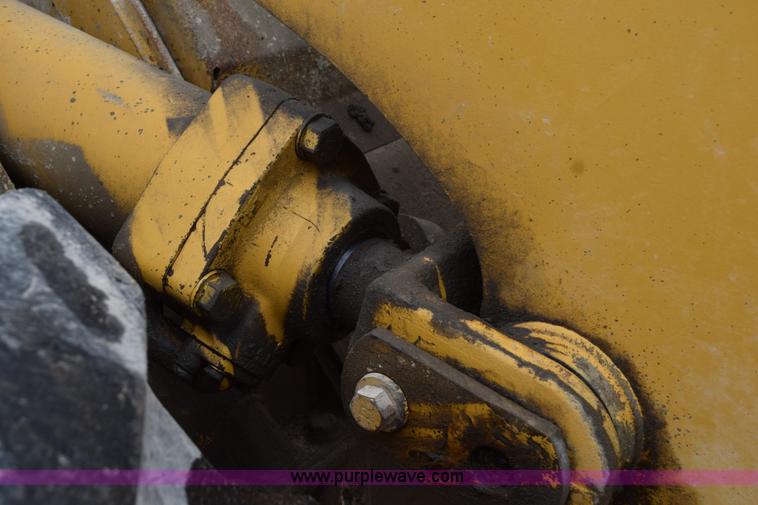 image for item H5135 1986 Caterpillar 950B wheel loader