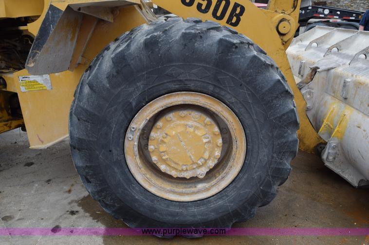 image for item H5135 1986 Caterpillar 950B wheel loader